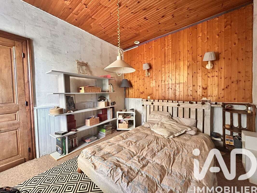 Photo 9 - Maison à MENESPLET