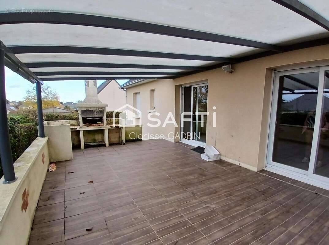 Photo 8 - Maison à RENAZE