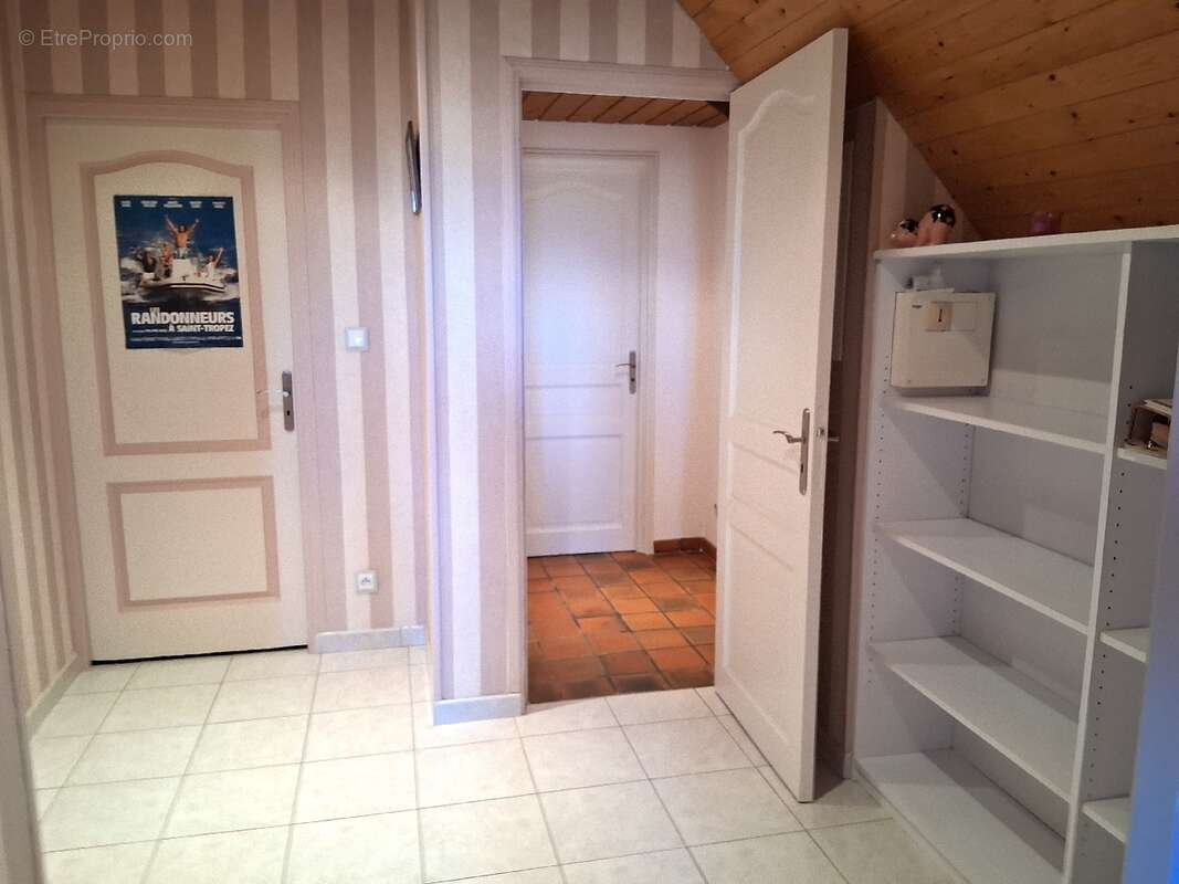 Maison à CHALONVILLARS