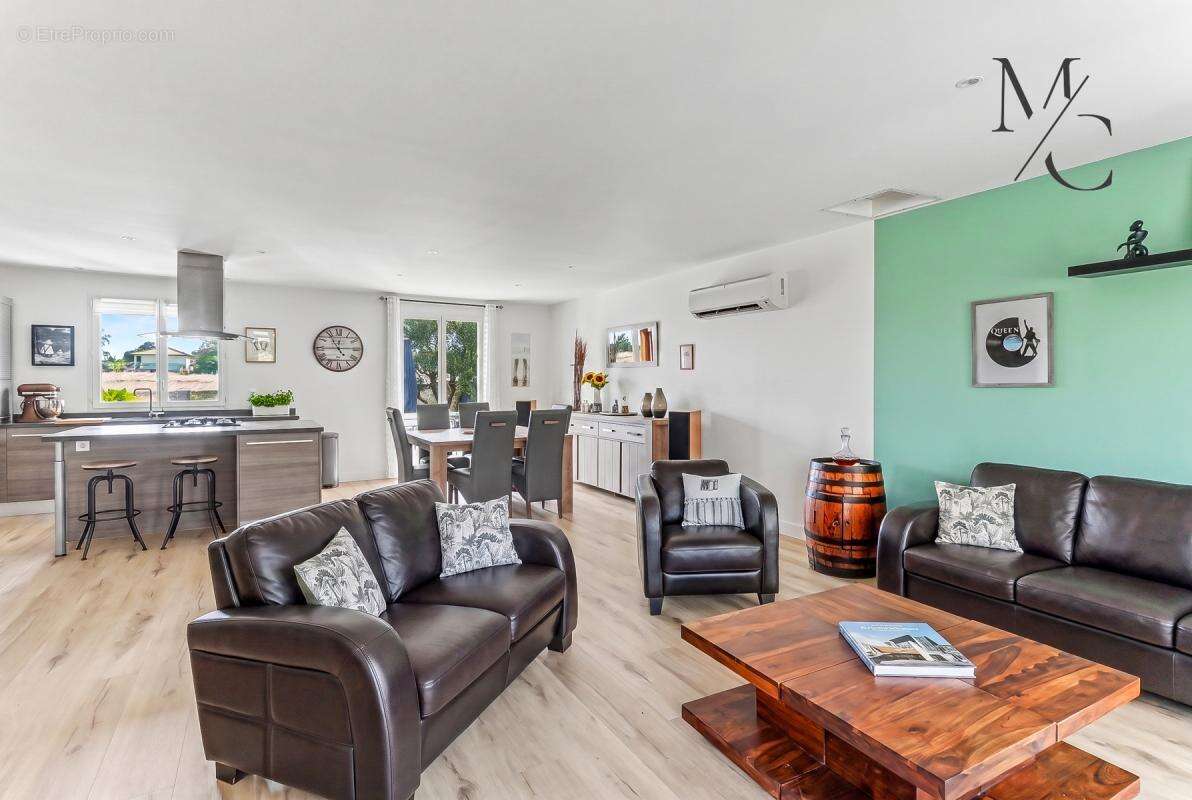 Maison T5 tout confort avec garage et piscine à Aussonne - photo 5