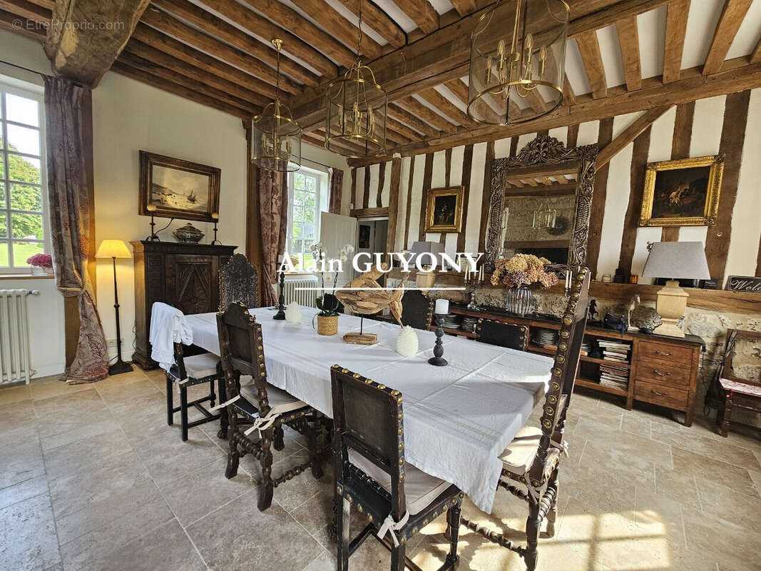 Maison 500 m² à Deauville  - photo 5