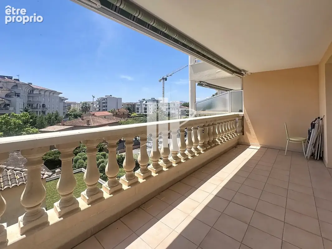 Appartement à SAINT-RAPHAEL