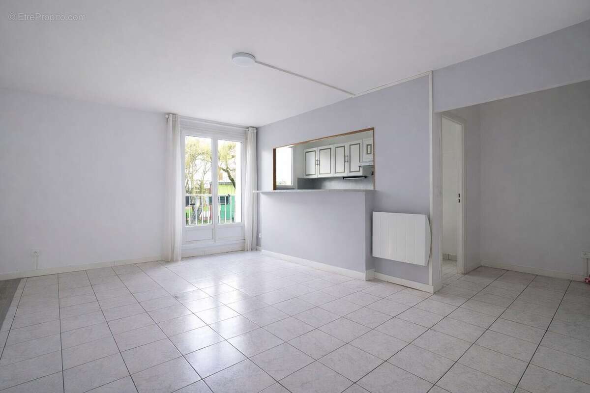 Appartement à LIVRY-GARGAN