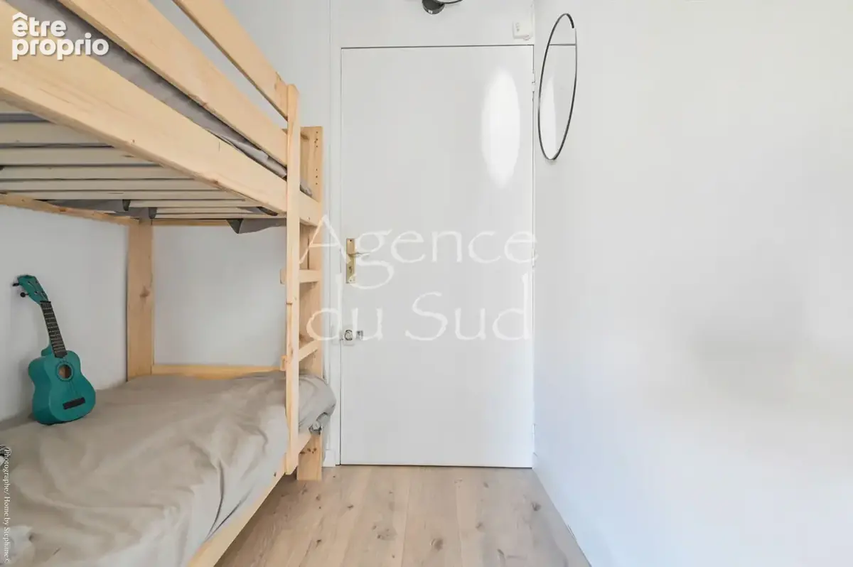 EXCLUSIVITE - Studio entièrement rénové avec une place de stationnement. - photo 7