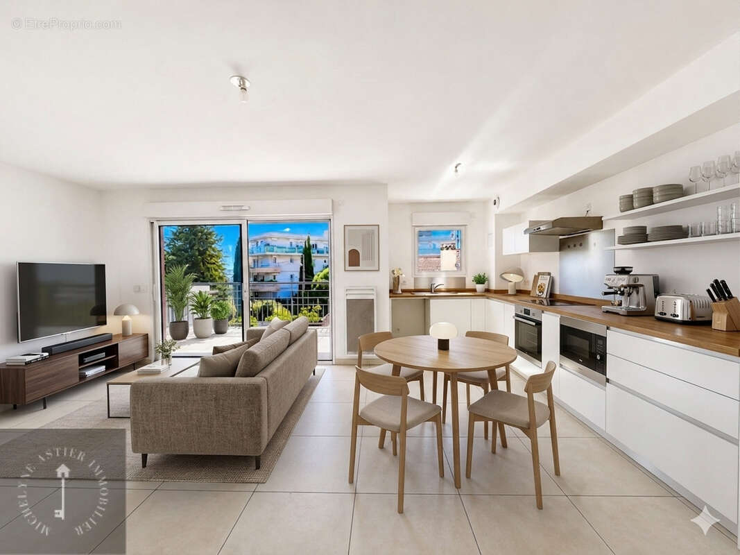 Appartement à SAINT-LAURENT-DU-VAR