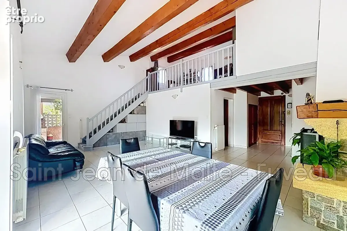 Maison 6 pièces 140 m² à vendre à Trets (13530) - photo 8