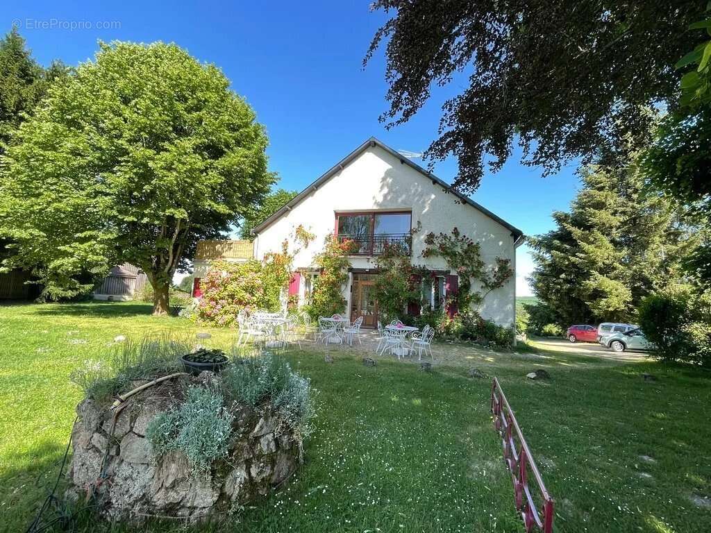 Maison à GOULOUX
