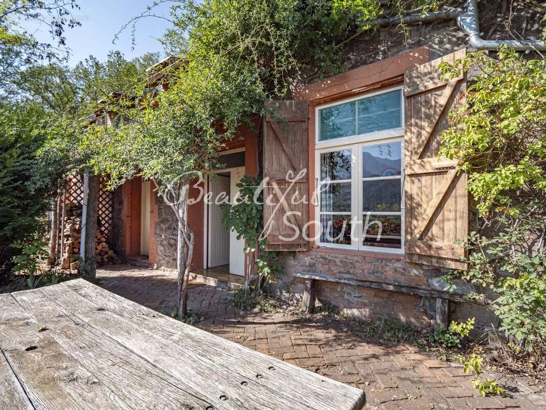 Ensemble immobilier atypique, secteur prades - photo 23