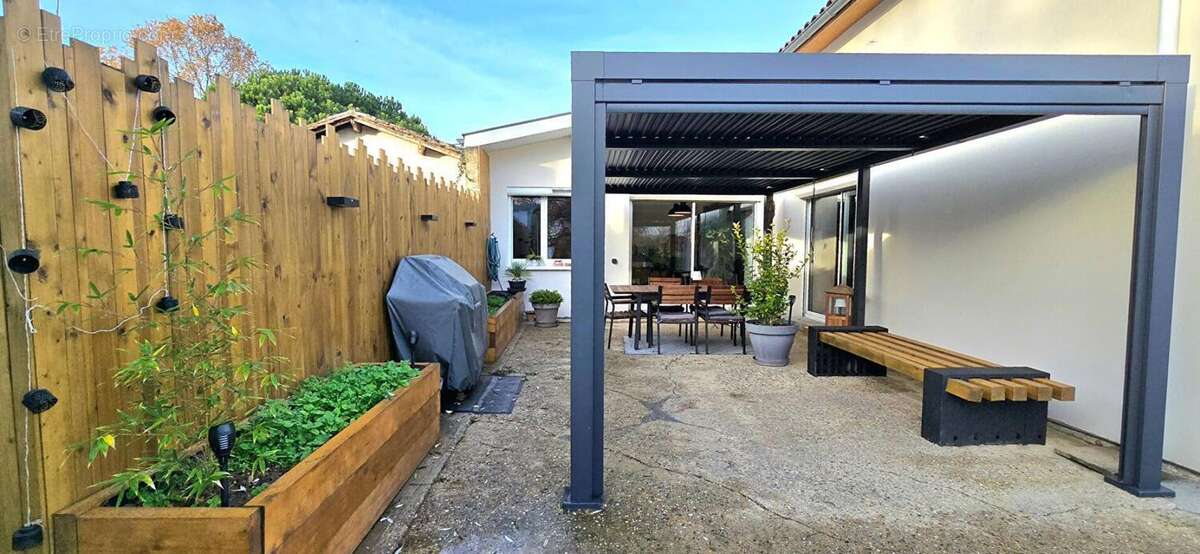 Maison à SAINT-LOUBES