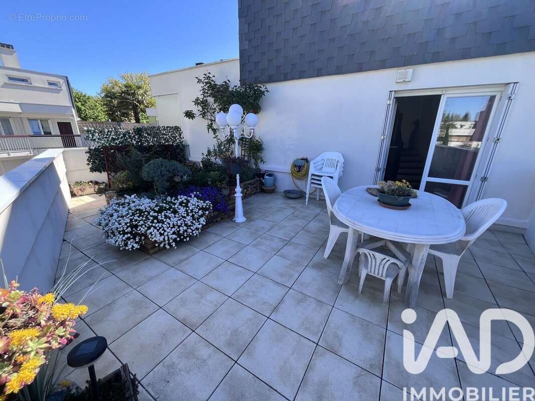 Photo 2 - Appartement à COUBRON