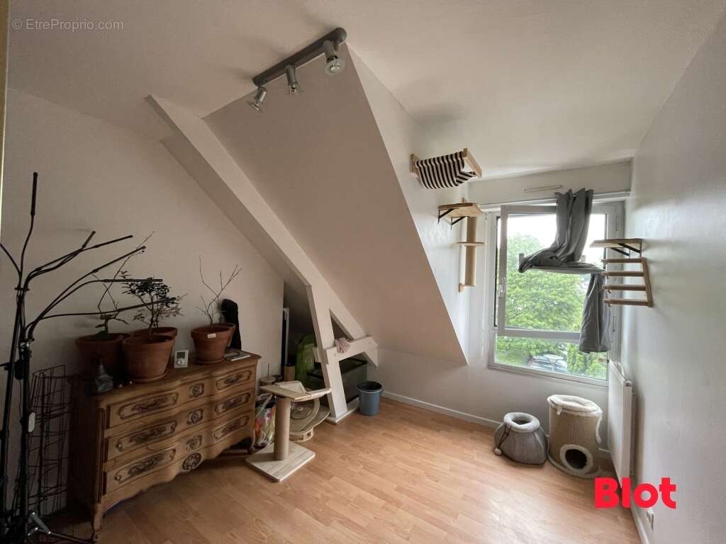 Appartement à VERN-SUR-SEICHE