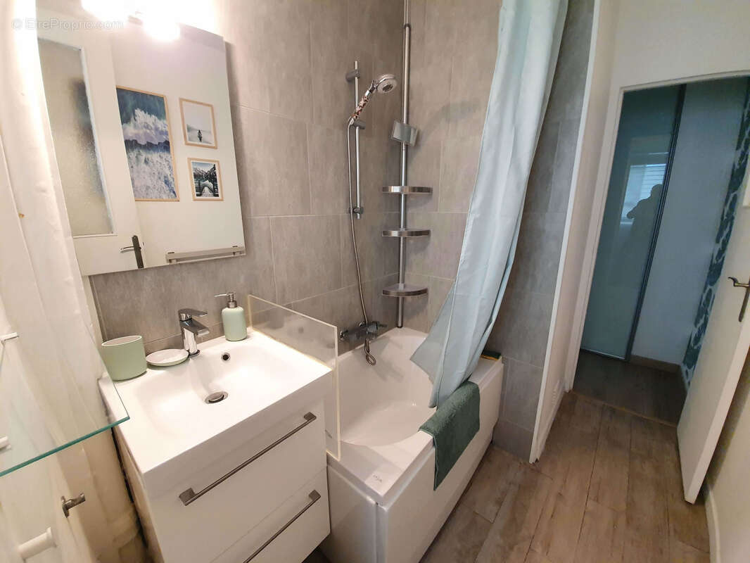 Livry-Gargan Appartement 2 pièces 44 m2 environ - photo 5