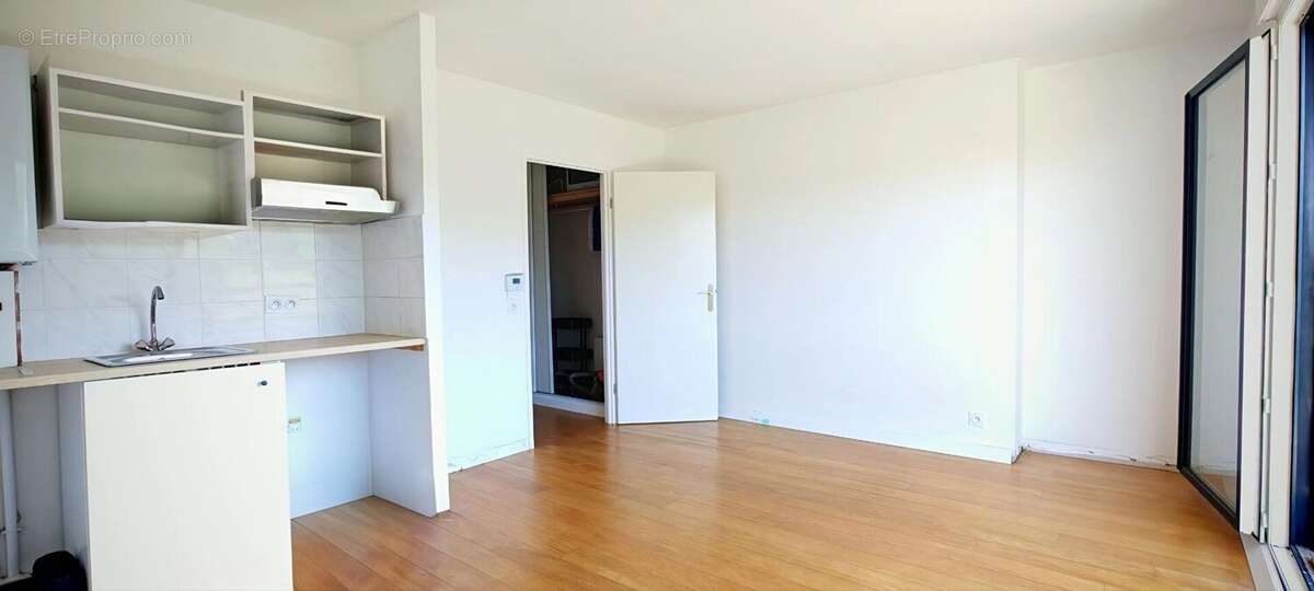 Appartement à FERRIERES-EN-BRIE