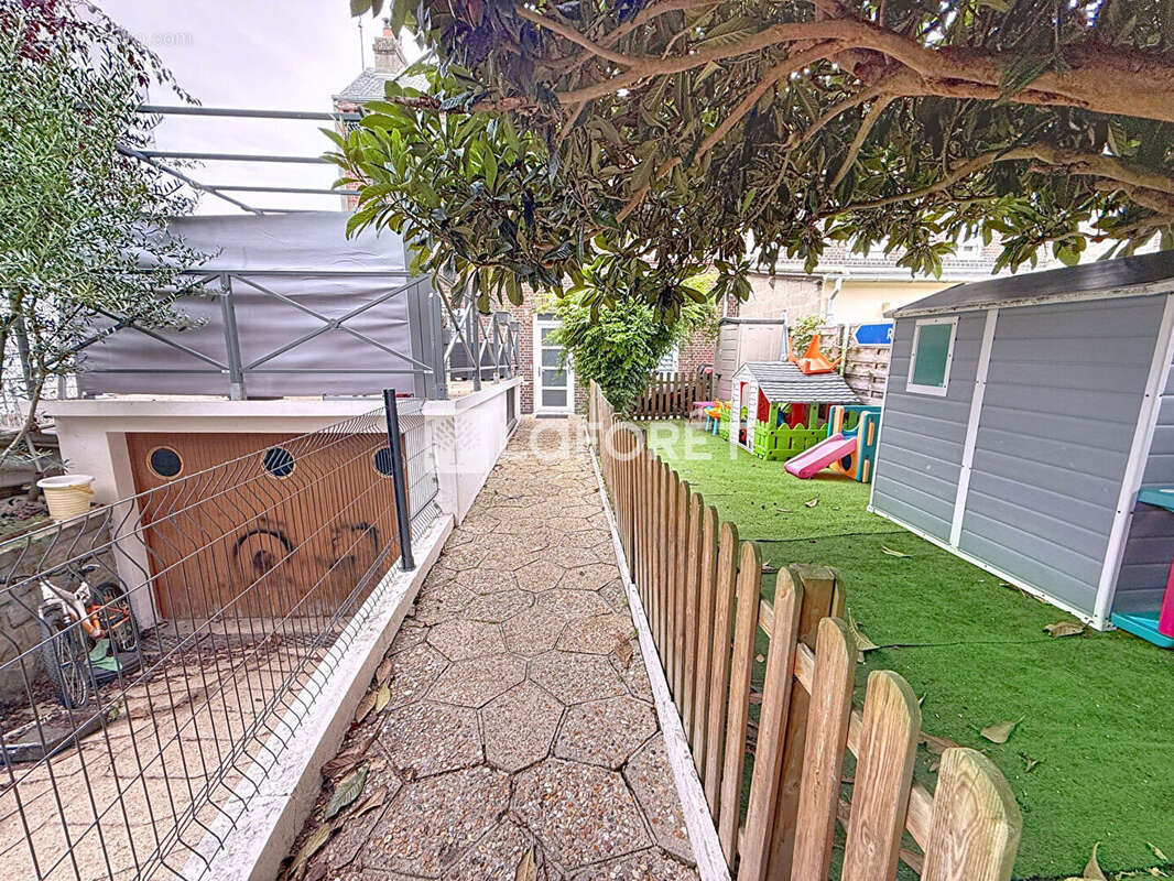 Maison à SOTTEVILLE-LES-ROUEN