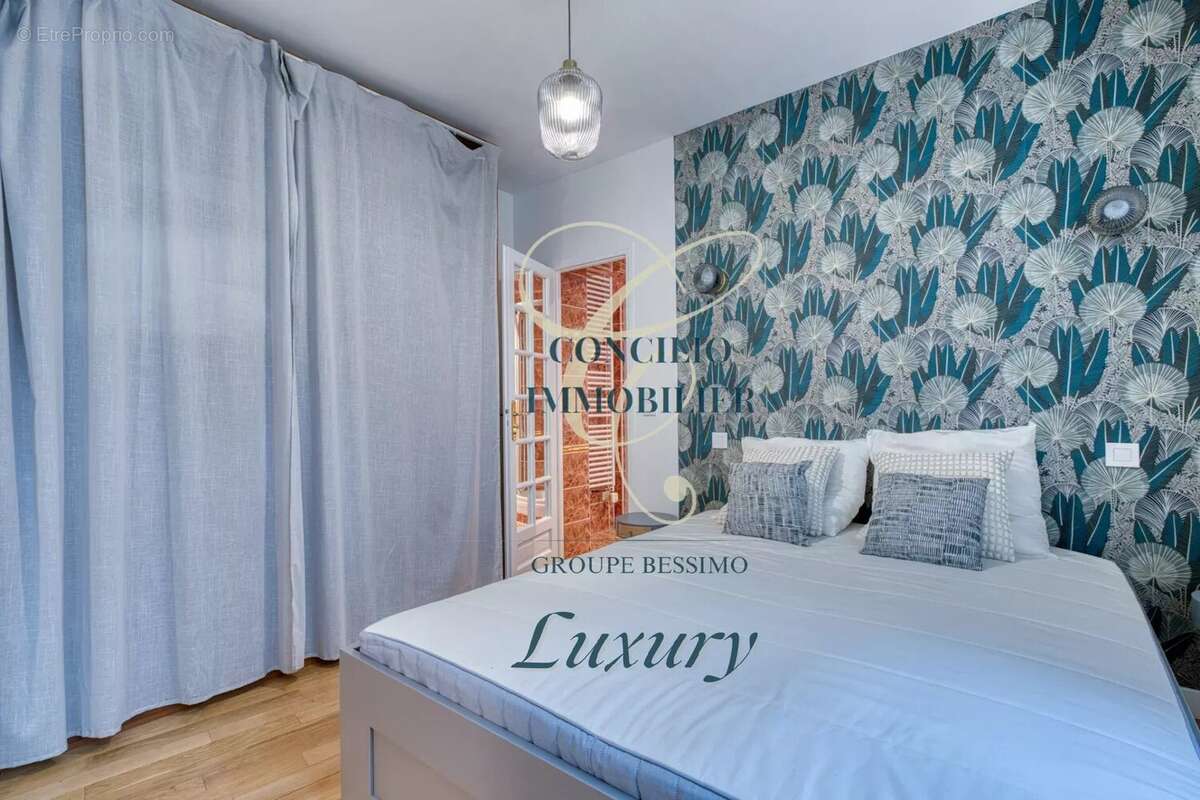 Appartement à PARIS-9E