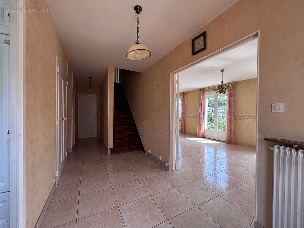 Maison familiale quartier calme - photo 2
