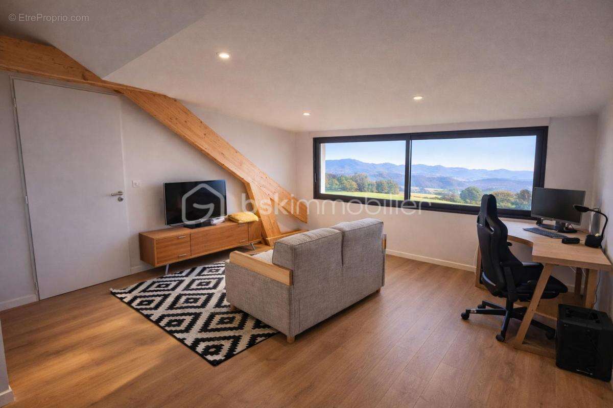 Maison à MORLAAS