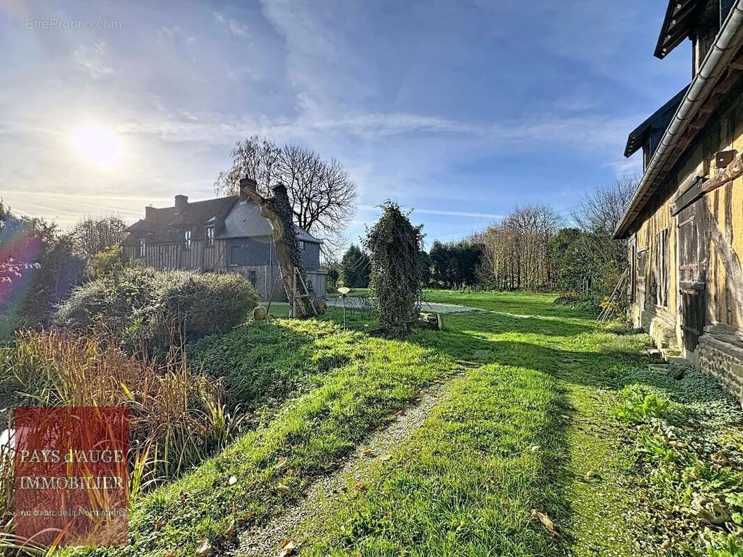 Maison à LA VESPIERE