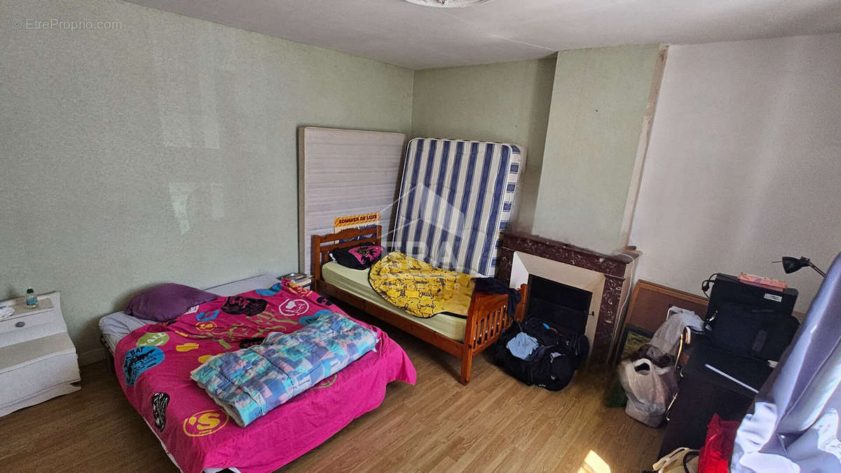 Maison à CARSAC-DE-GURSON