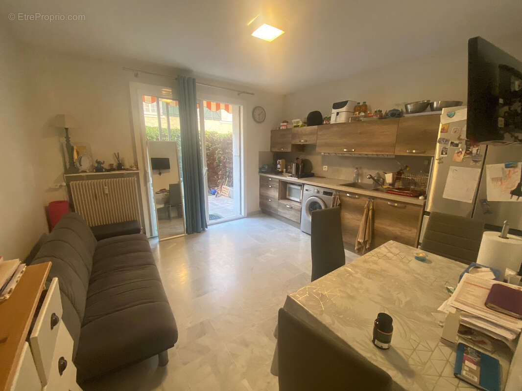 Appartement à VILLENEUVE-LOUBET