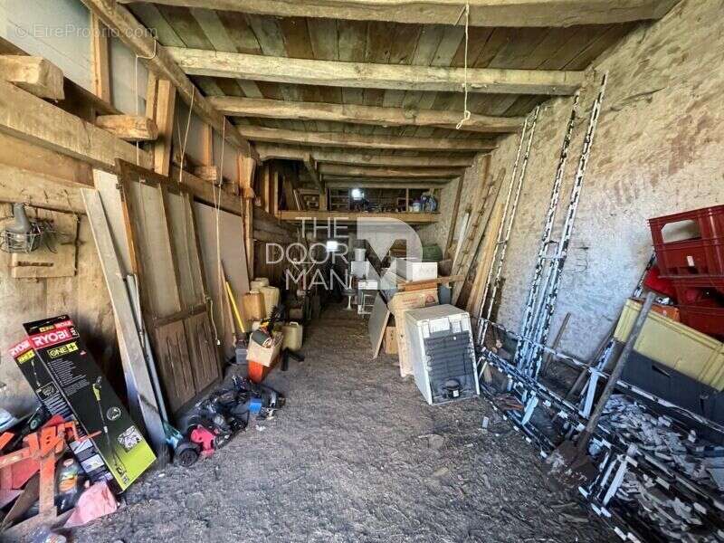 Maison à THOL-LES-MILLIERES