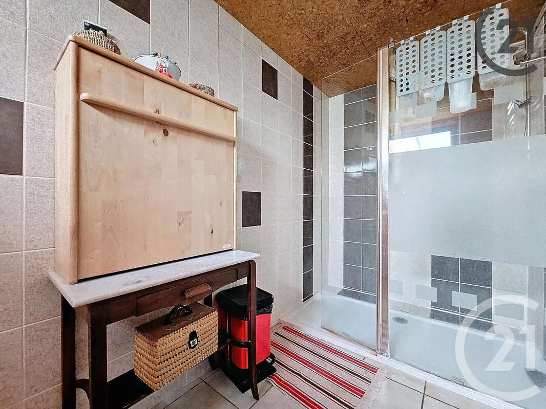 Maison à ROMILLY-SUR-SEINE