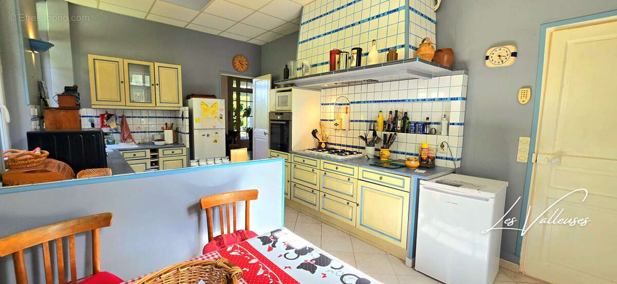 Maison à ROUXMESNIL-BOUTEILLES