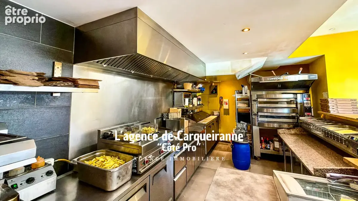 Fonds de commerce restauration rapide 75 m2 idealement situe dans une zone residentielle a cuers - photo 3