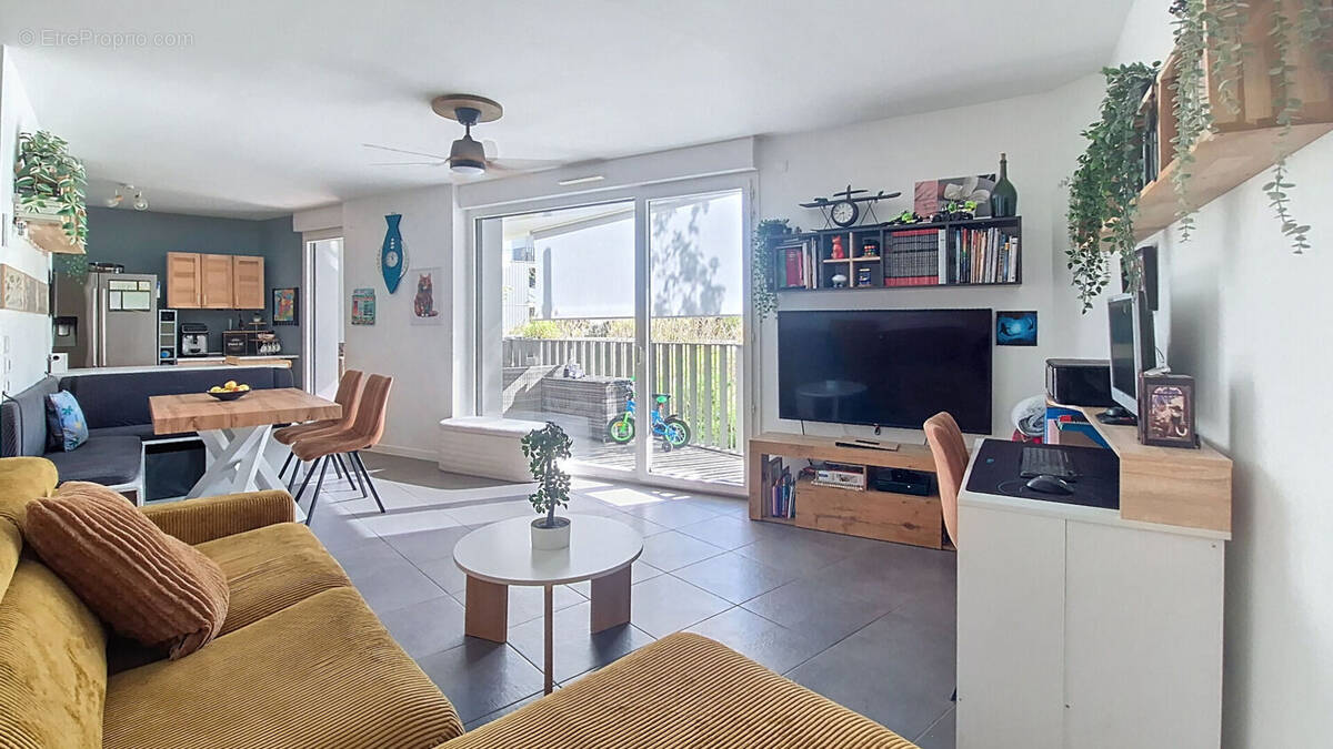 Appartement à BORDEAUX