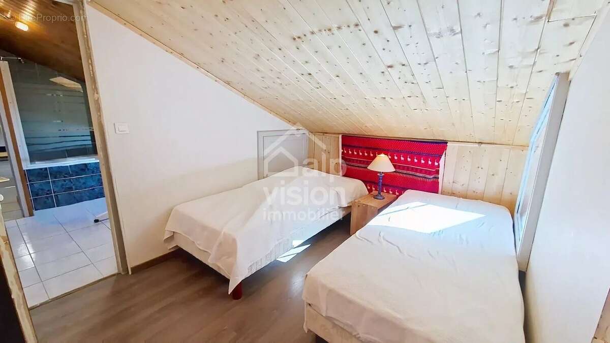Appartement à CHATEL