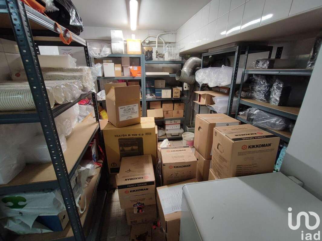 Photo 3 - Commerce à SAINT-CLOUD