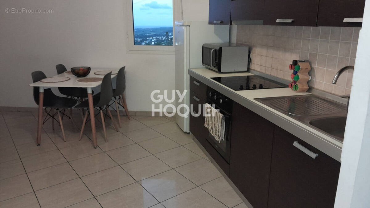 Appartement à SAINT-DENIS