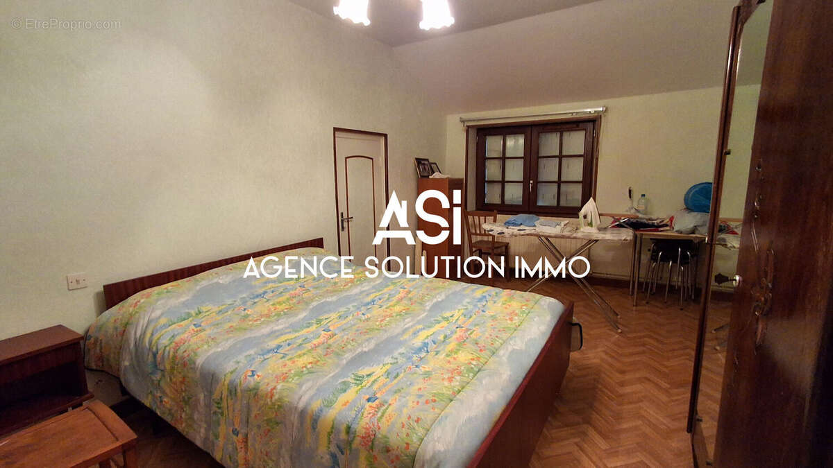 Maison à CHEVAIGNE-DU-MAINE