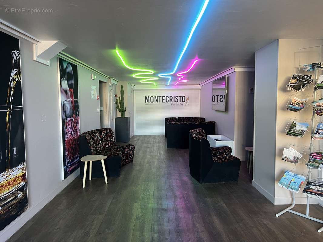 Commerce à SAINT-GILLES-CROIX-DE-VIE