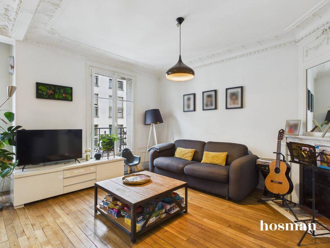 Appartement à PARIS-15E