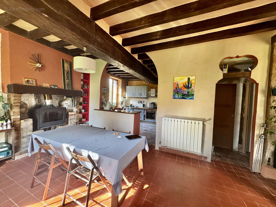 Maison à ROGNY-LES-SEPT-ECLUSES