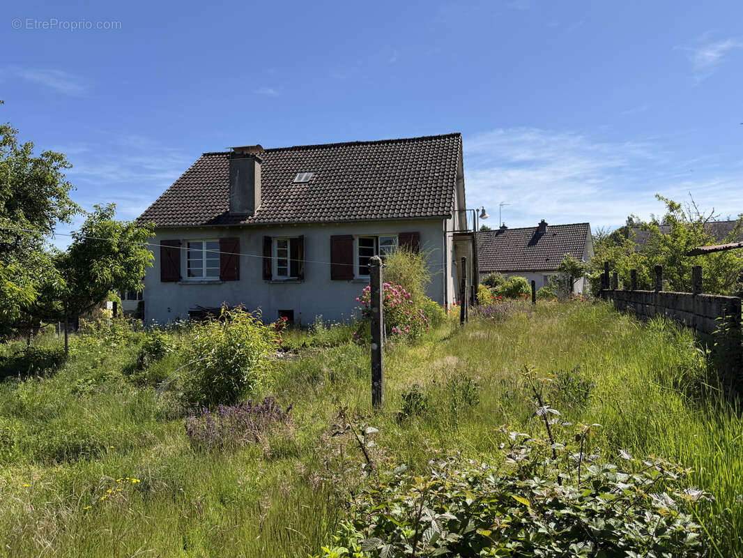 Maison avec garage - photo 2