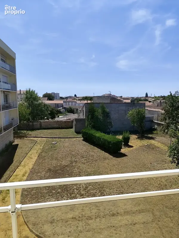 Appartement T4 spacieux de 73.2 m2 avec Balcon filant + cave — Quartier Champlain - photo 4