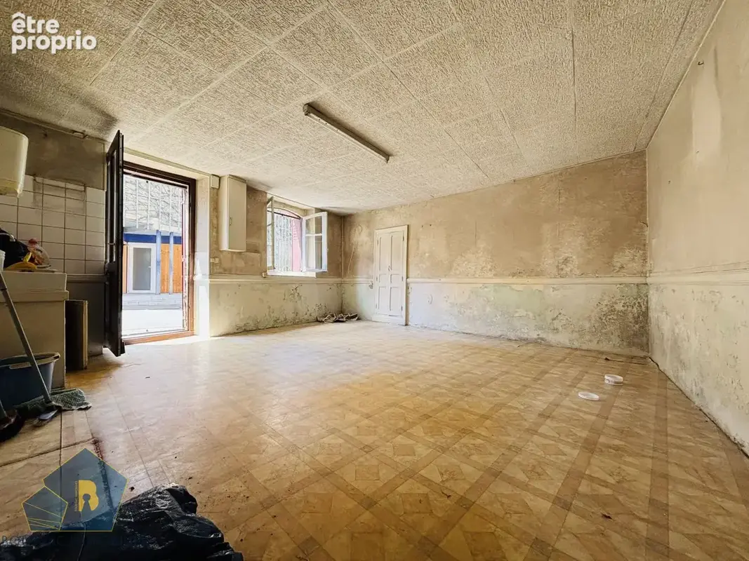 Maison 57 m² à Boussac-Bourg  - photo 3