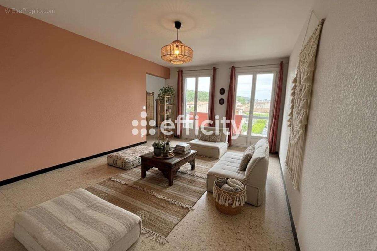 Appartement à BEDARIEUX
