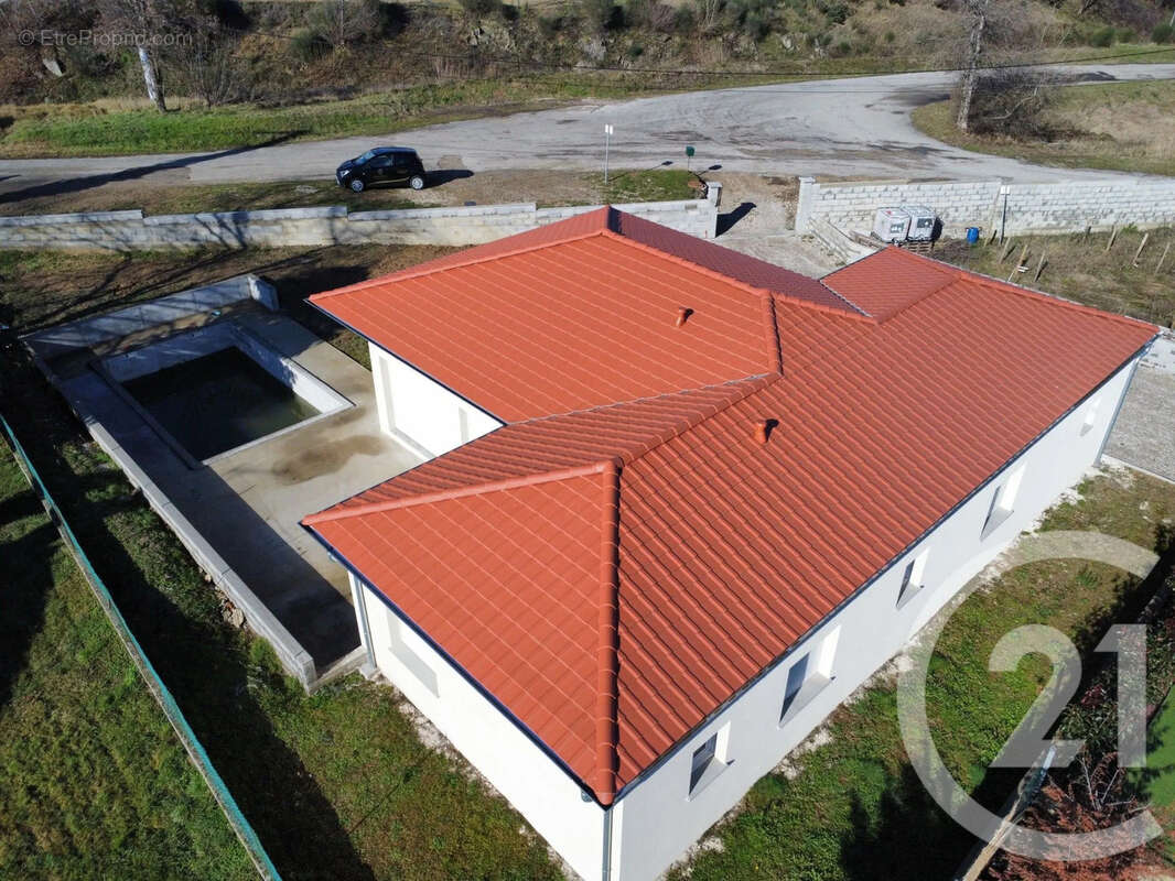 Maison à PEAUGRES
