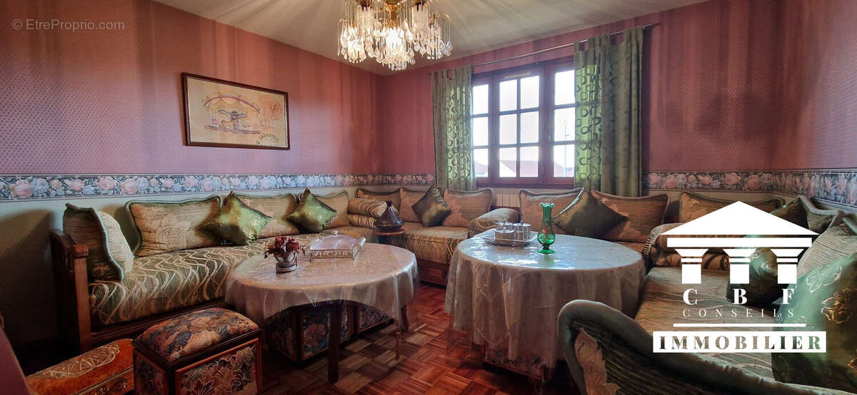 Maison à FARGES-LES-CHALON