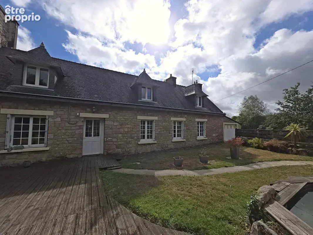 Longère en pierre de 140 m², terrasse de 54 m² et 4,56 hectares · Ploërdut - photo 3