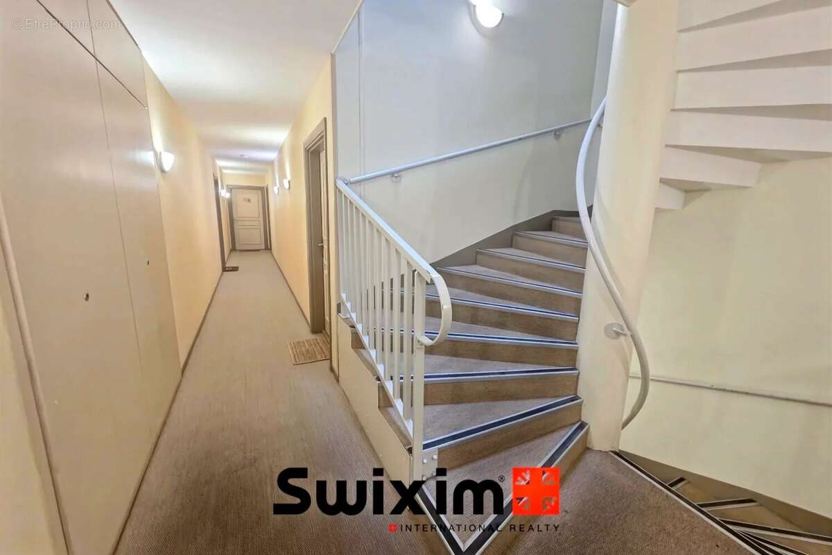Appartement à PAREMPUYRE