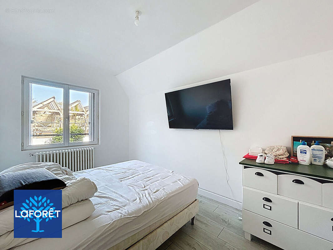 Appartement à FOUGERES