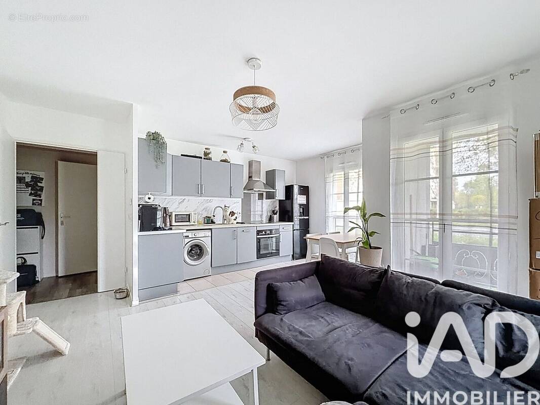 Photo 1 - Appartement à SAINT-PIERRE-DU-PERRAY