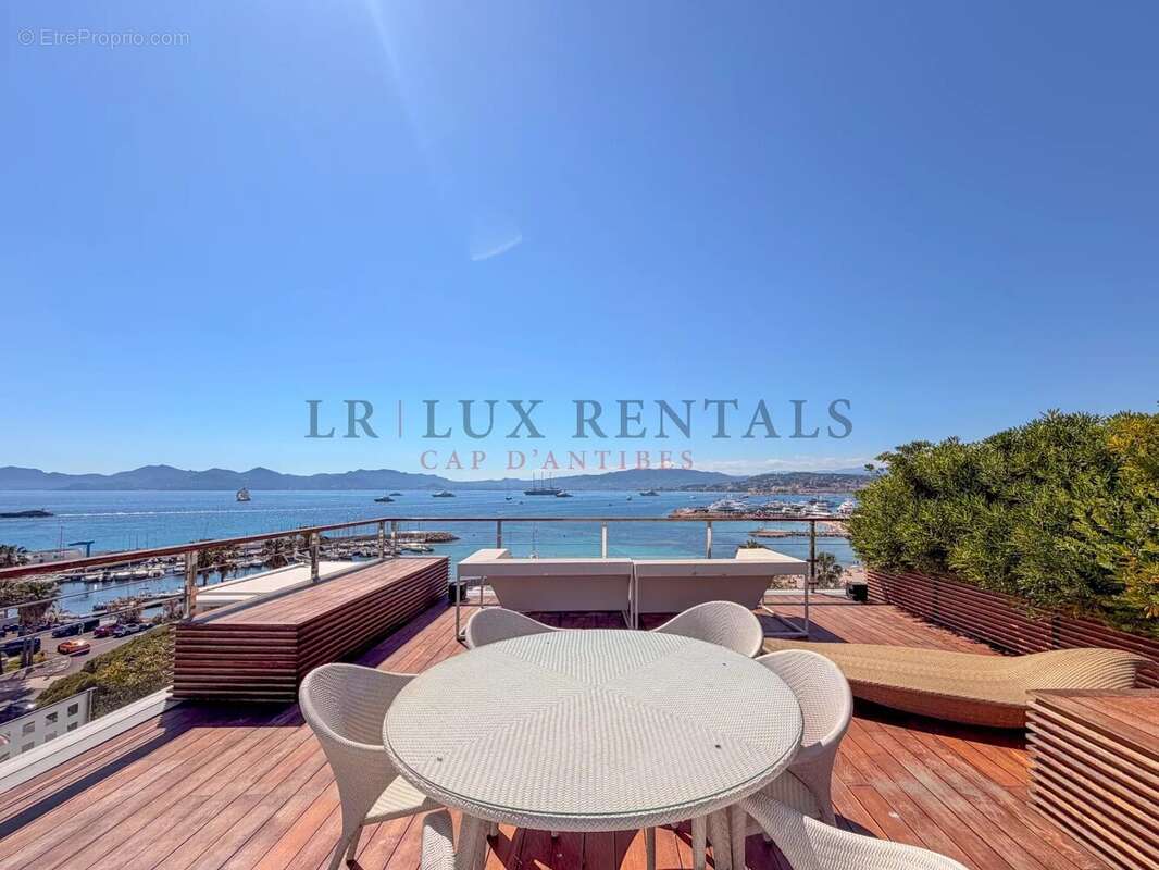 Appartement à CANNES