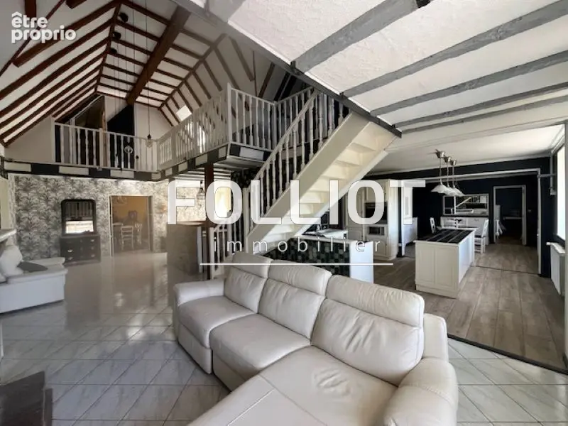 A vendre Maison spacieuse de 6 chambres à vendre à Chaulieu - Réf 146603 - photo 2