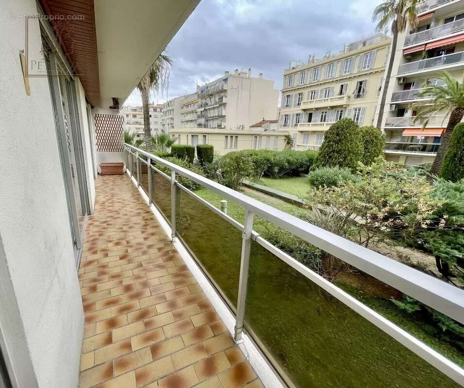 Appartement à NICE