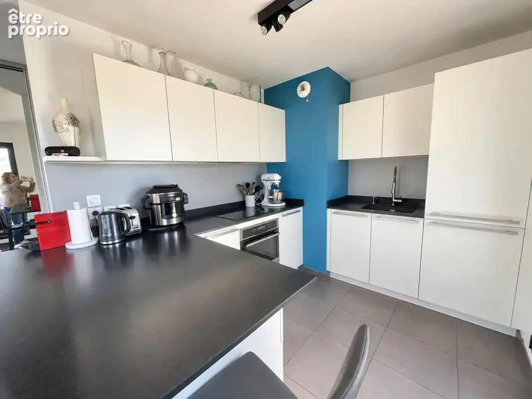 Exclusivité   dernier étage   4 pièces de 93 m2   terrasse 53 m2   garage et parking - photo 6